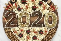 ConGRADulations Grazing Board