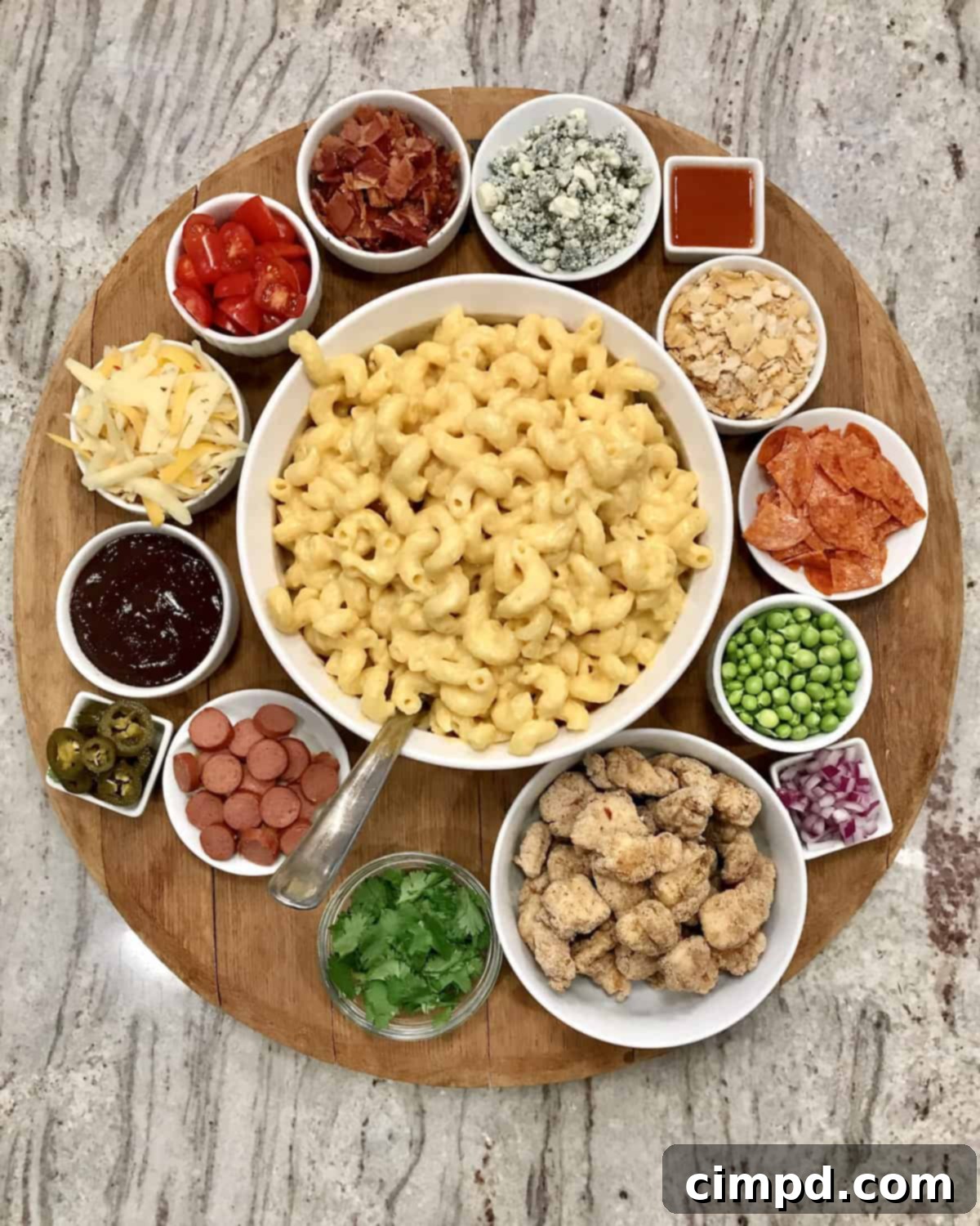 Macaroni and Cheese Charcuterie Board 1 featured 18015