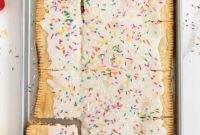 Easy Homemade Strawberry Sheet Pan Pop Tart