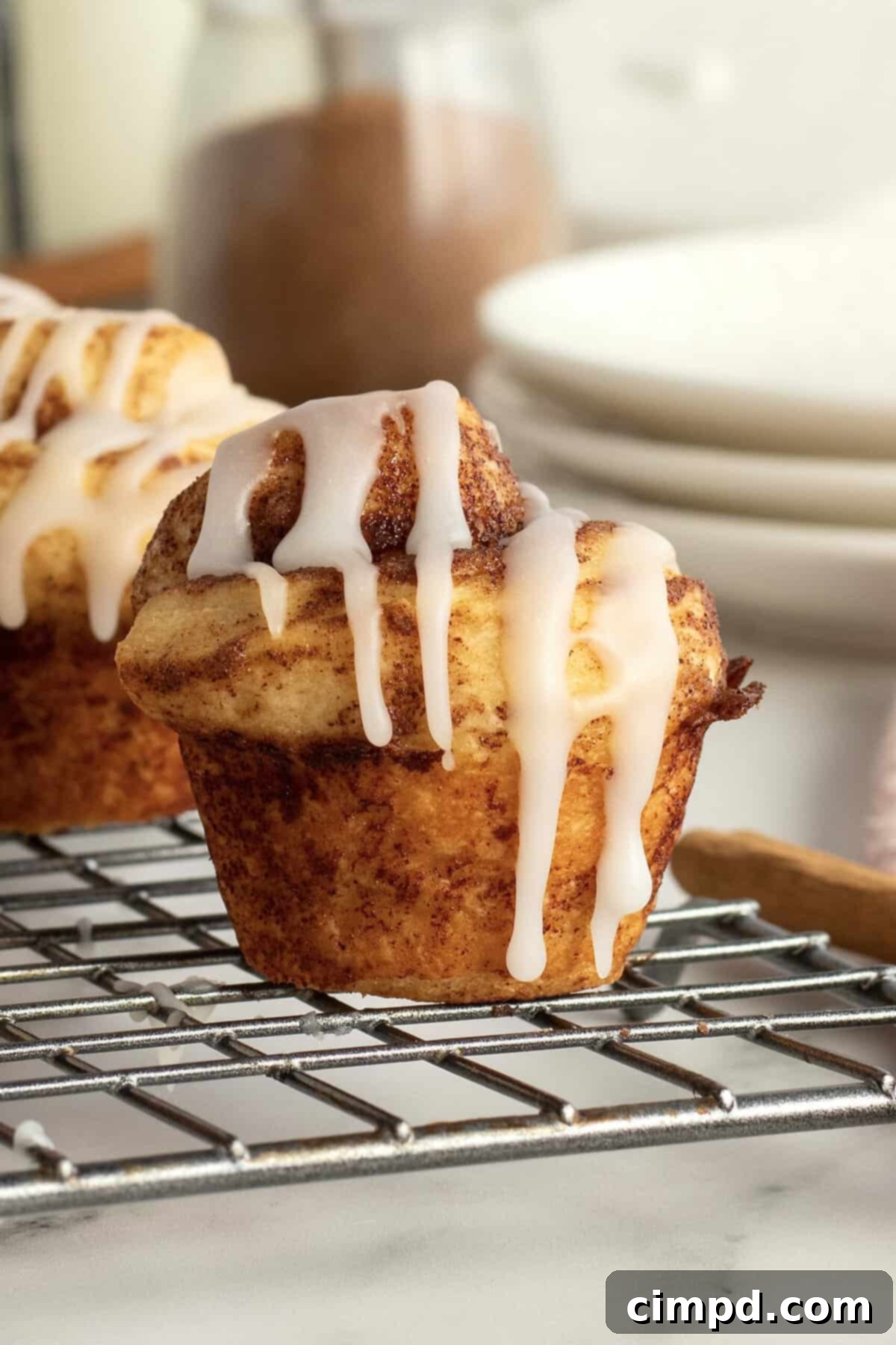 Bite-Sized Cinnamon Swirls 1 featured 24652