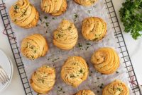 Herbed Garlic Parmesan Cruffins