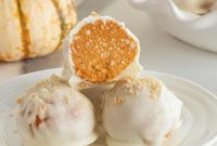 Effortless Pumpkin Spice Truffles