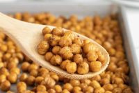 Perfectly Crispy Roasted Chickpeas