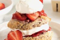 Scone Strawberry Shortcake