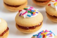 Nilla Wafer Pop-Tart Poppers