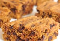 Simple 3-Ingredient Pumpkin Chocolate Chip Snack Cake