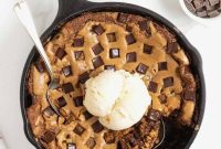 Decadent Skillet Chocolate Treat