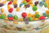 Colossal Berry Crunch Banana Bliss