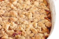 Snickerdoodle Peach Crumble