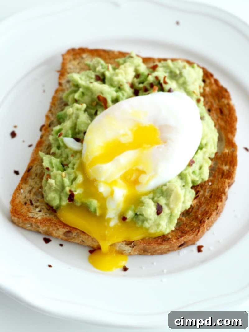 The Secret to Perfect Poached Eggs 1 featured 7699