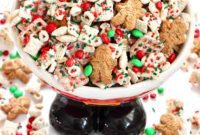 Jingle Bell Crunch Mix