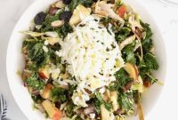 Newporter Salad: Roasted Chicken, Kale & Champagne Vinaigrette