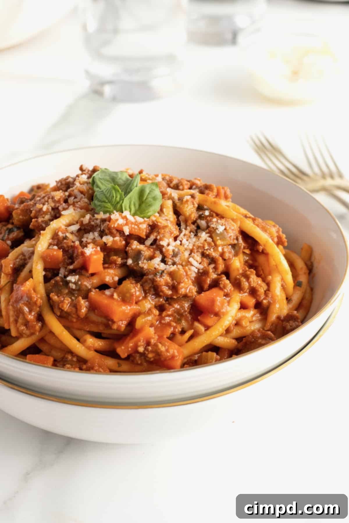 Authentic Bucatini Bolognese Perfection 1 featured 9719