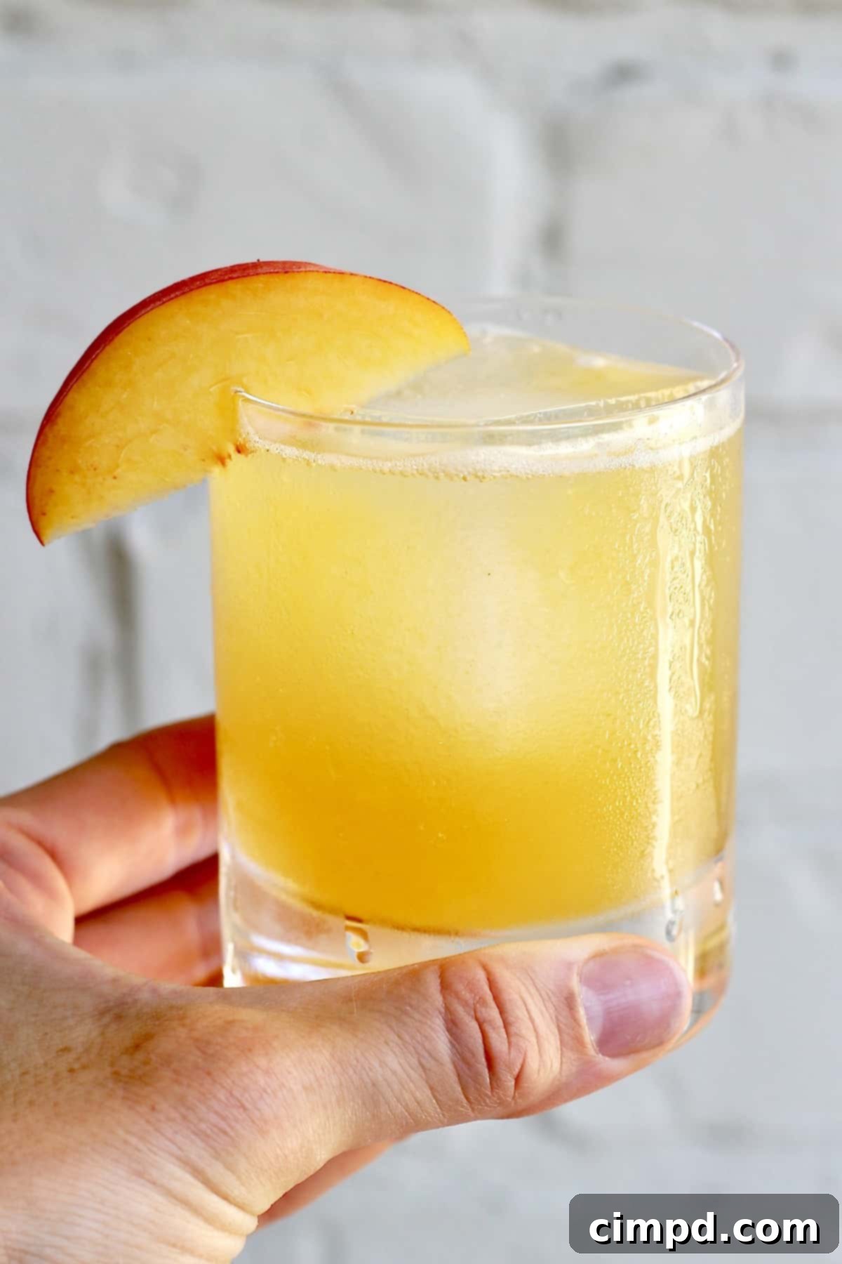 Peachy Keen Cocktail ready to be enjoyed