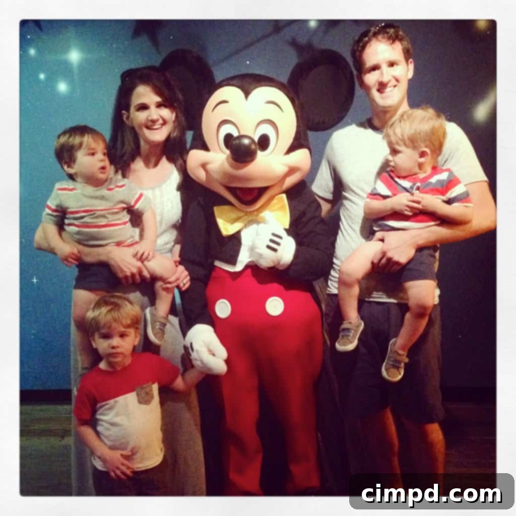 Disneyland with Toddlers - Kids meeting Mickey Mouse