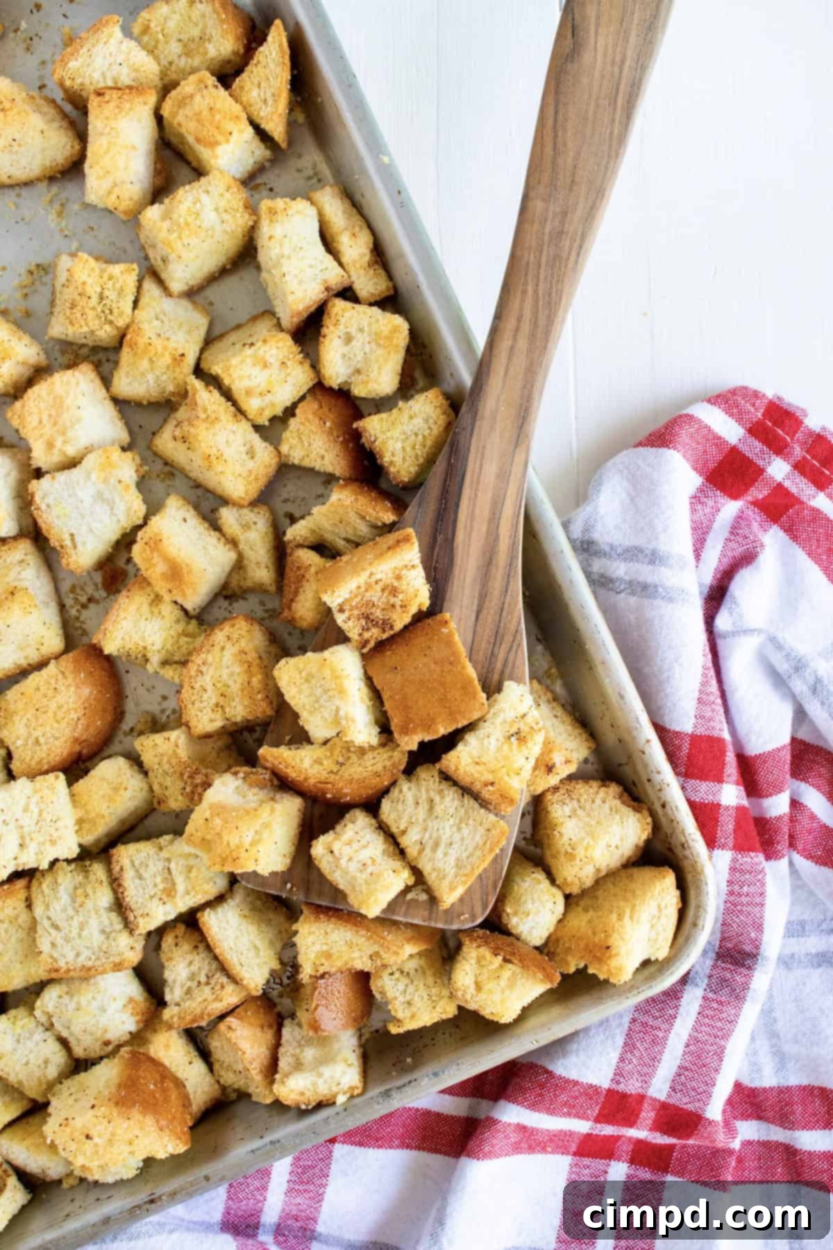 Homemade Croutons by The BakerMama