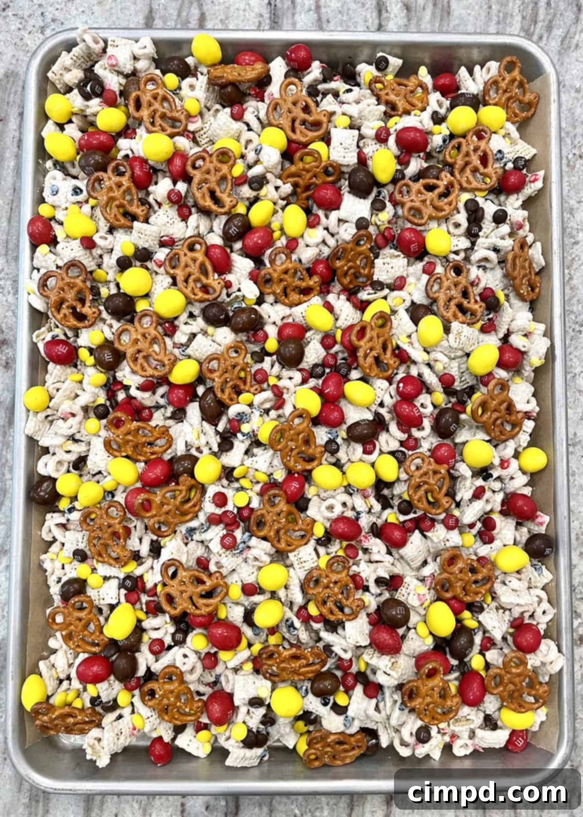 Mickey Mouse Lovers Snack Mix by The BakerMama