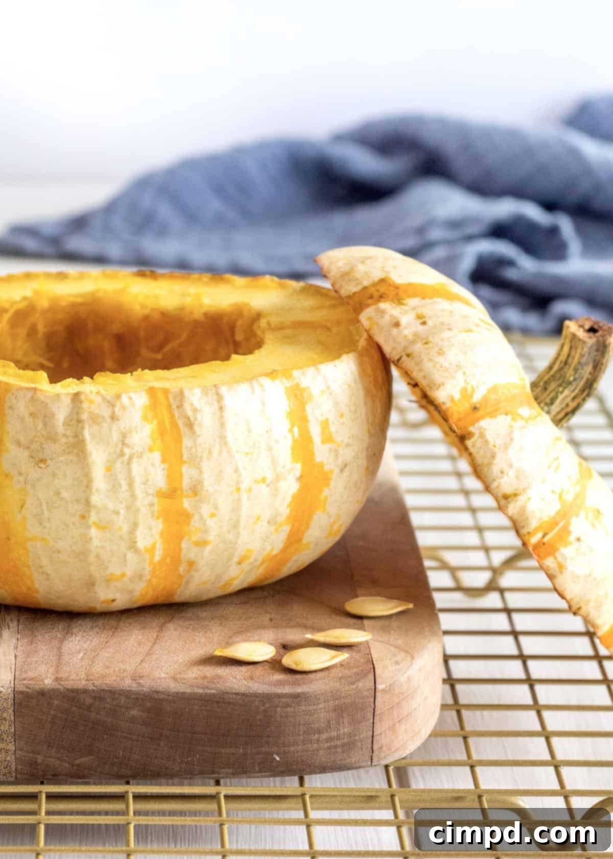 How to Bake a Pumpkin Bowl by The BakerMama