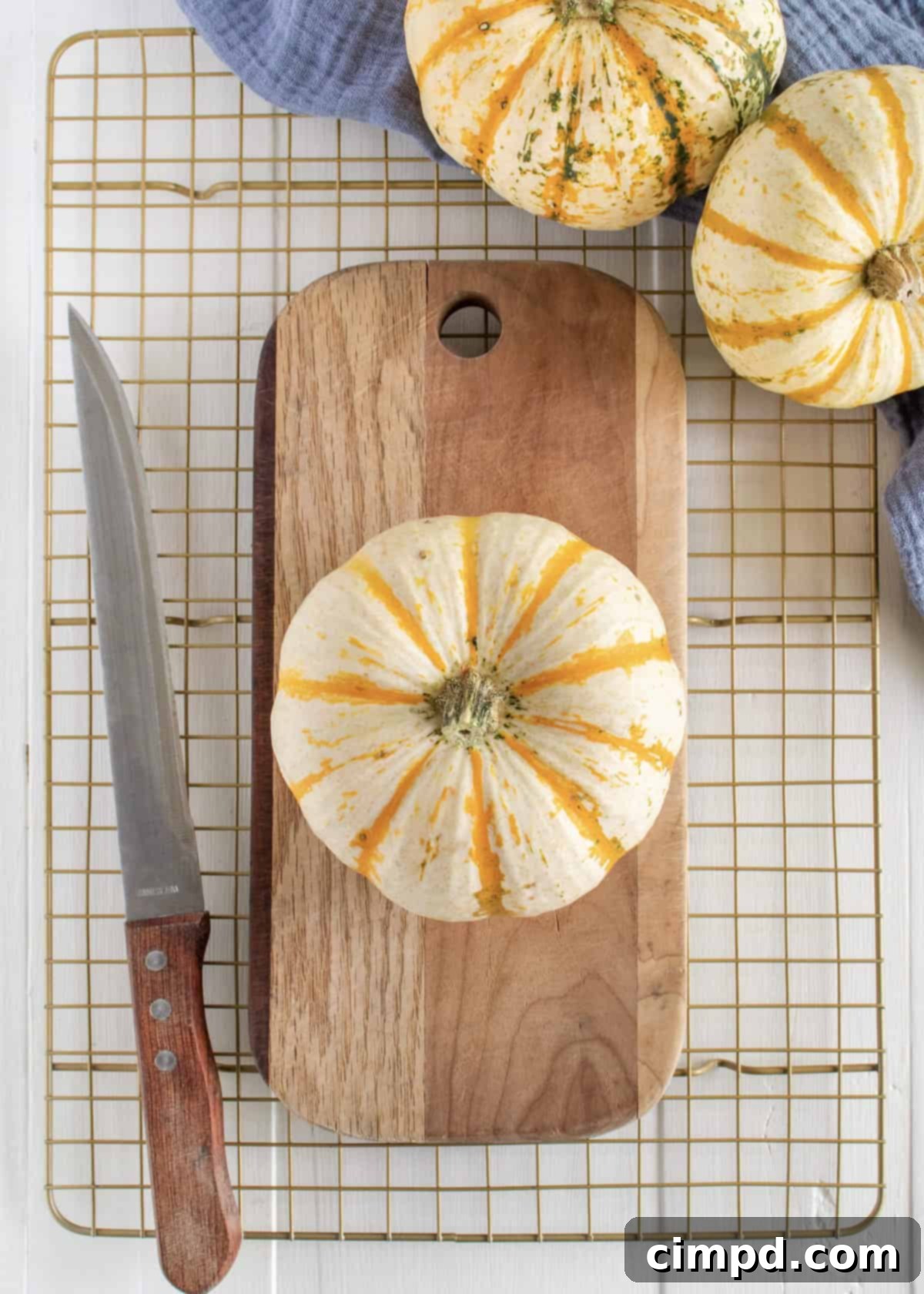 How to Bake a Pumpkin Bowl by The BakerMama