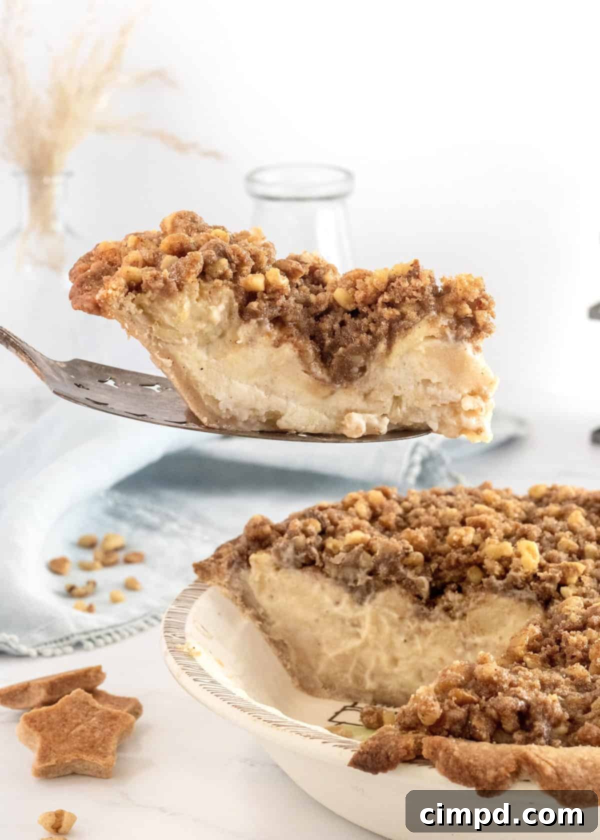 The Ultimate Guide to Perfect Pie Crust 12 Mom's Special Apple Pie with Golden Crust
