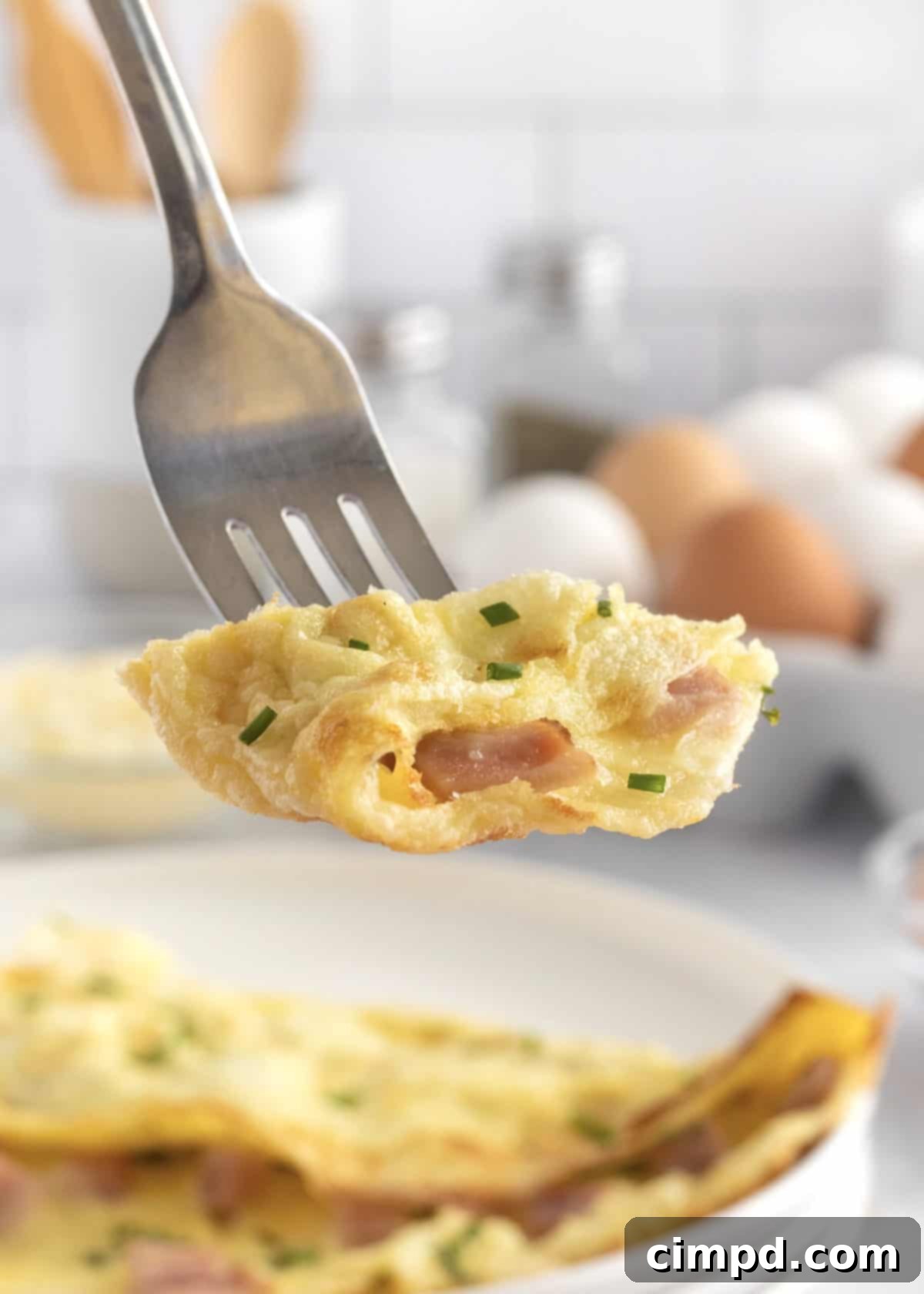 The Ultimate Omelet Guide 3 The BakerMama demonstrates how to make a beautiful, golden omelet.