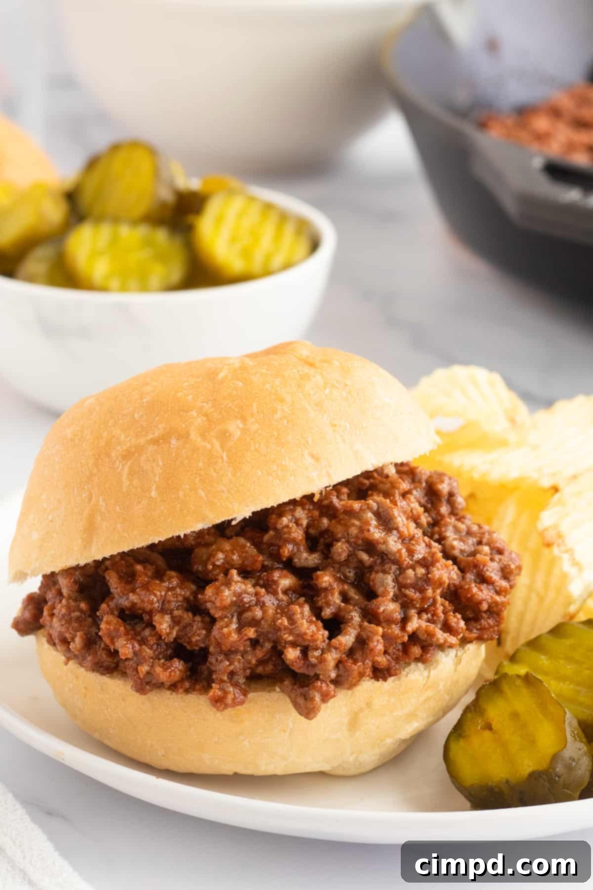 Effortless Sloppy Joes 6 Prepared Sloppy Joes on Buns with Sides