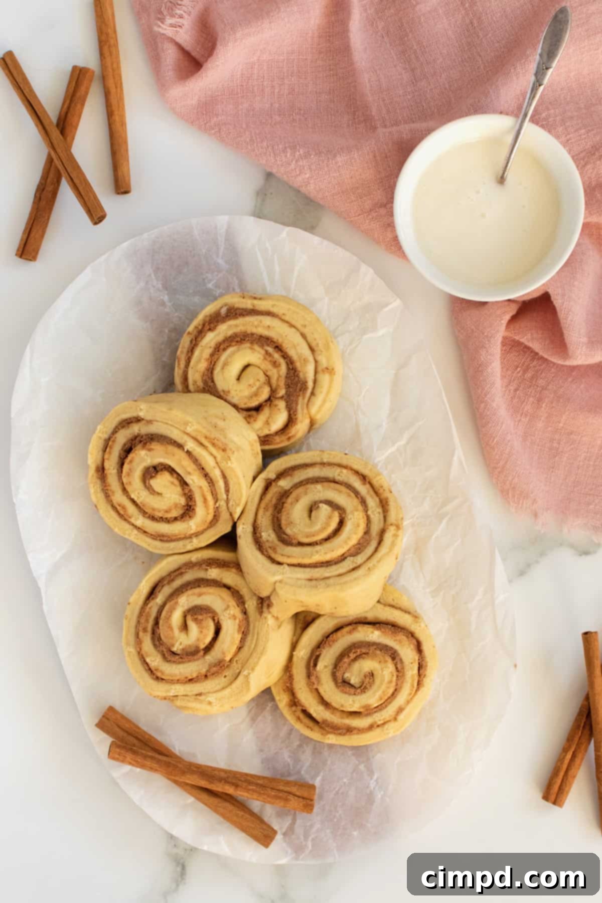 Bite-Sized Cinnamon Swirls 5 Mini Cinnamon Rolls by The BakerMama