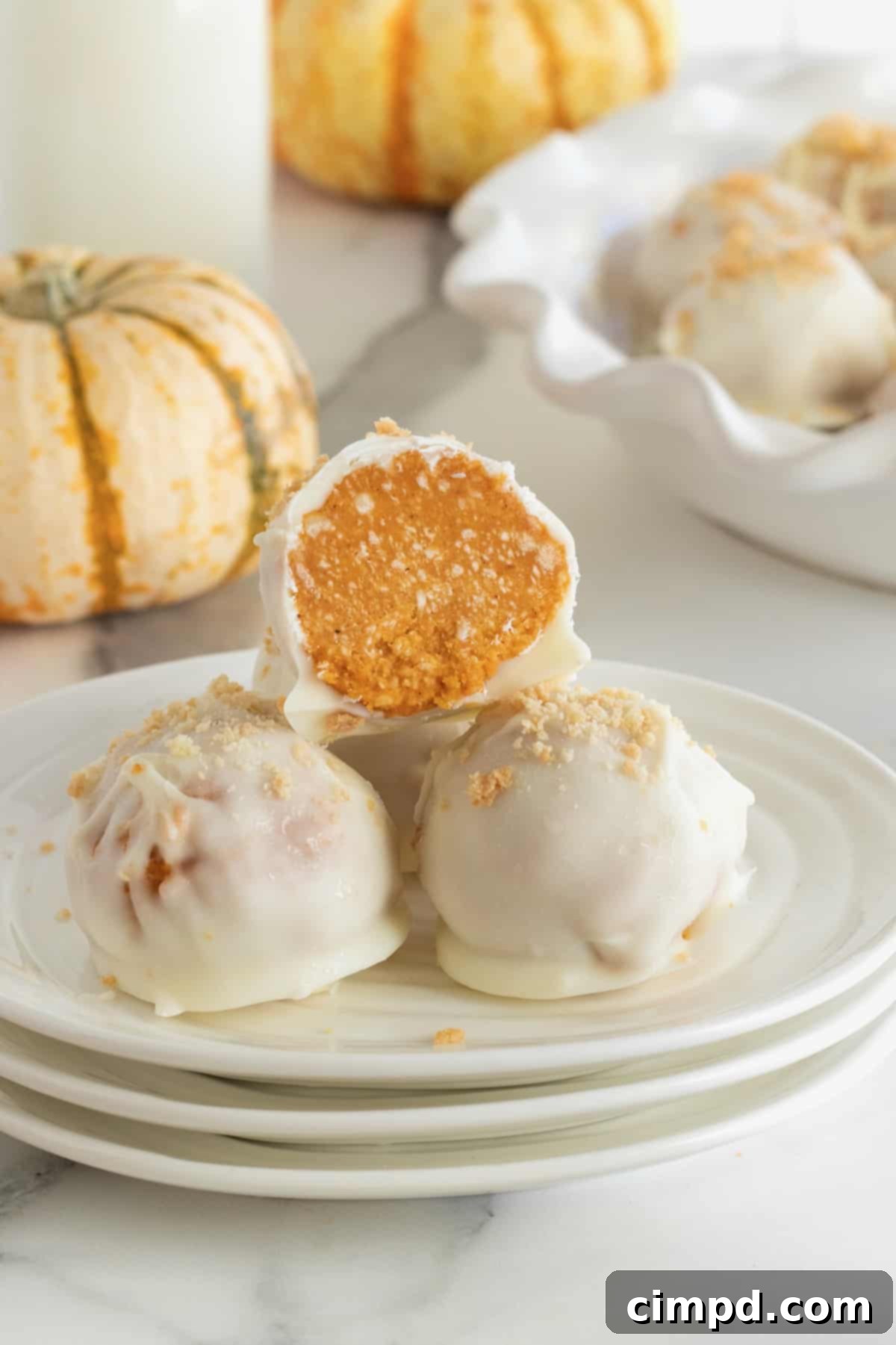 No-Bake Pumpkin Pie Balls: Transforming Leftover Pie into Delicious Treats