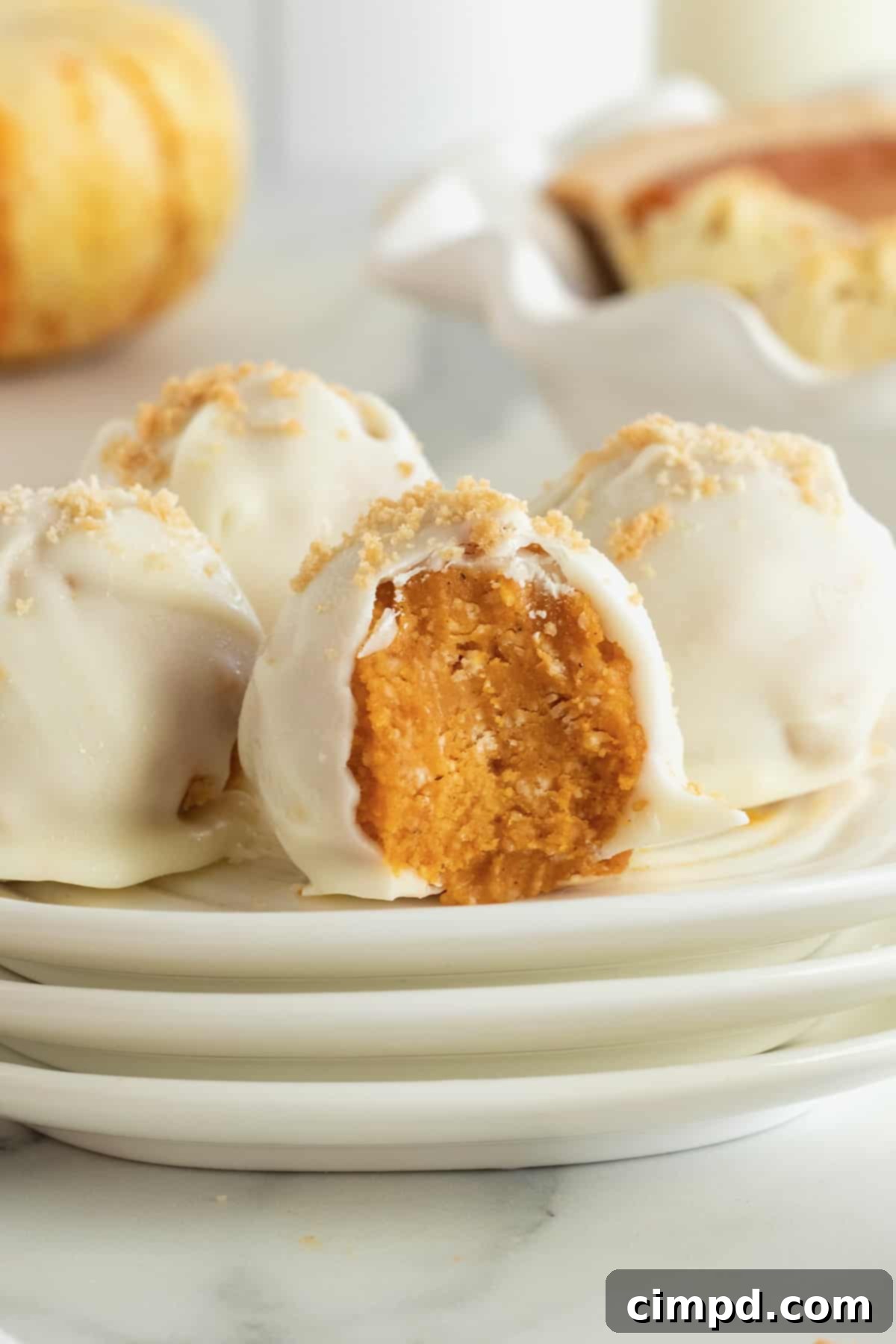Delicious No-Bake Pumpkin Pie Treats for the Holidays
